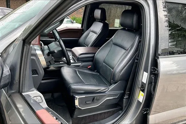 2022 Ford F-150 Lariat thumbnail 18