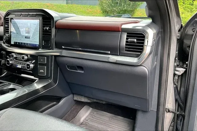 2022 Ford F-150 Lariat thumbnail 21