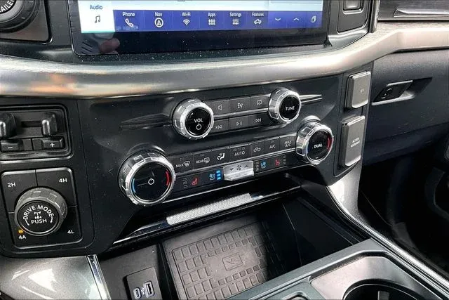2022 Ford F-150 Lariat thumbnail 23