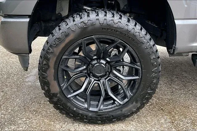 2022 Ford F-150 Lariat thumbnail 28