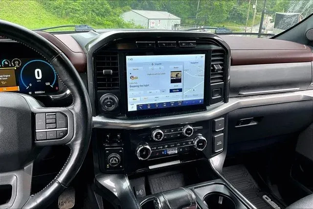 2022 Ford F-150 Lariat thumbnail 9