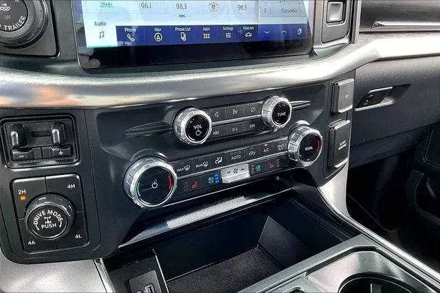 2022 Ford F-150 Lariat thumbnail 23