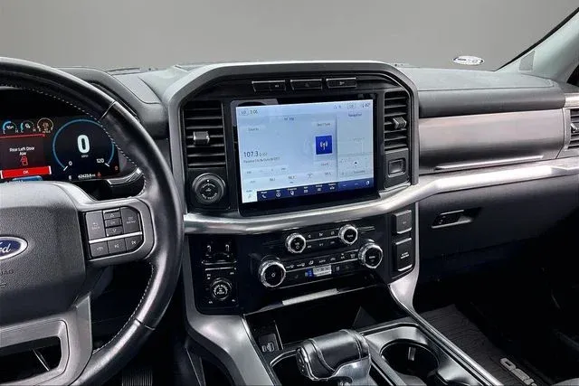 2022 Ford F-150 Lariat thumbnail 9