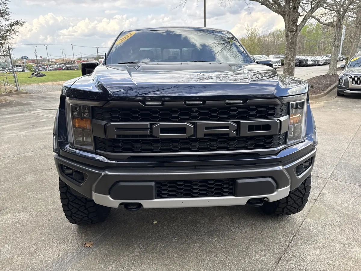 2022 Ford F-150 Raptor thumbnail 2