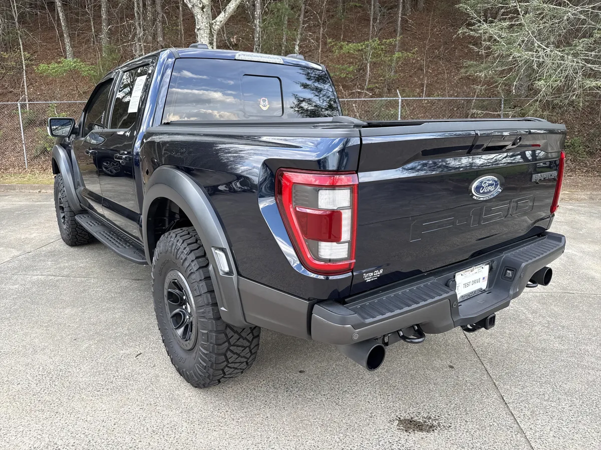 2022 Ford F-150 Raptor thumbnail 5
