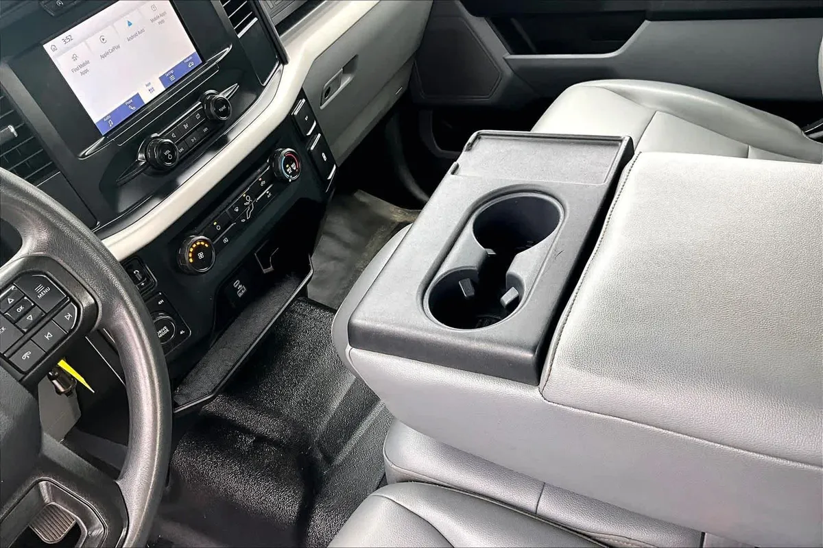 2022 Ford F-150 XL thumbnail 17
