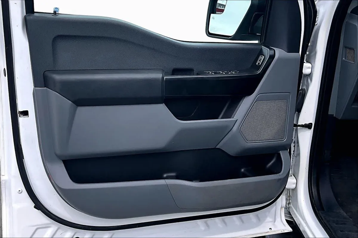 2022 Ford F-150 XL thumbnail 22