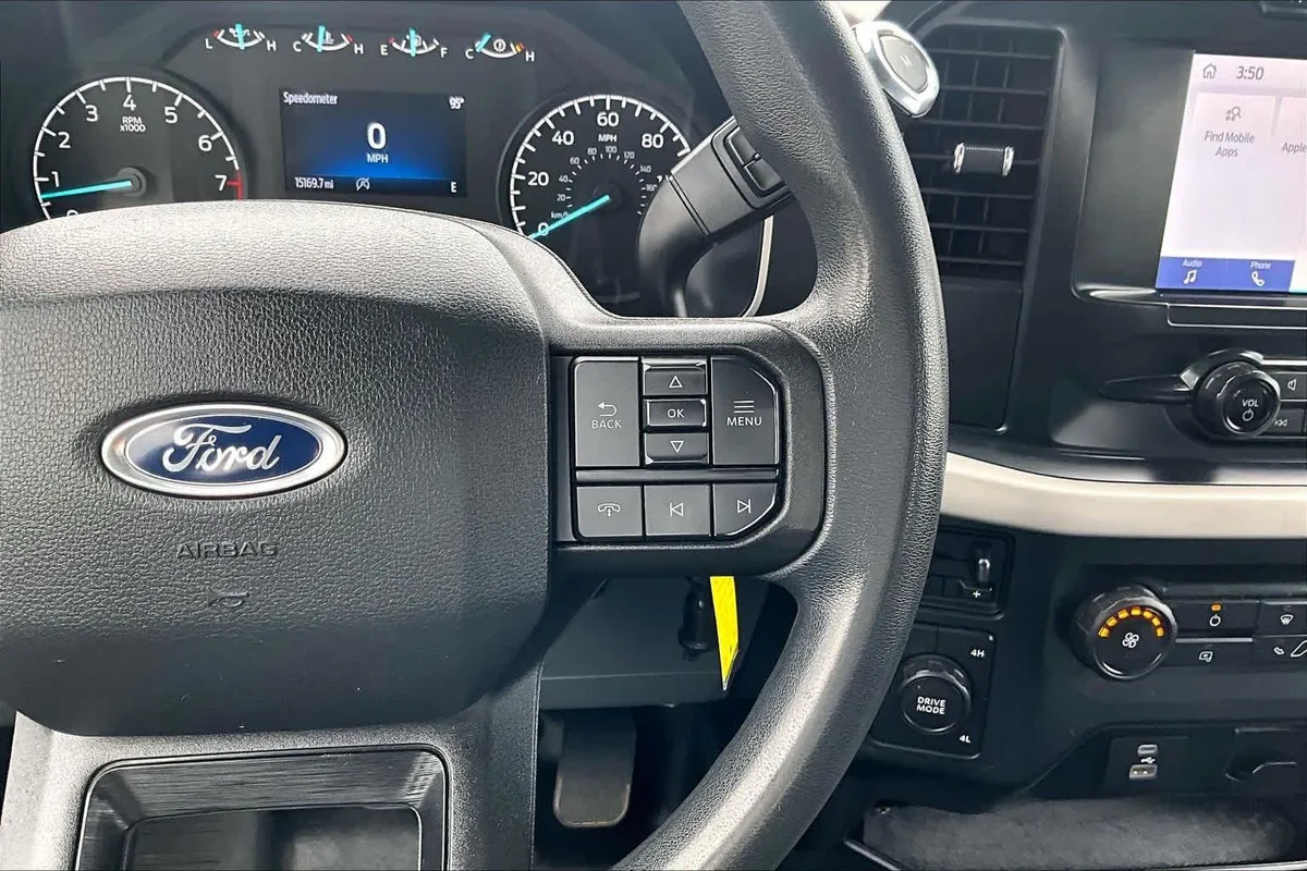 2022 Ford F-150 XL thumbnail 25