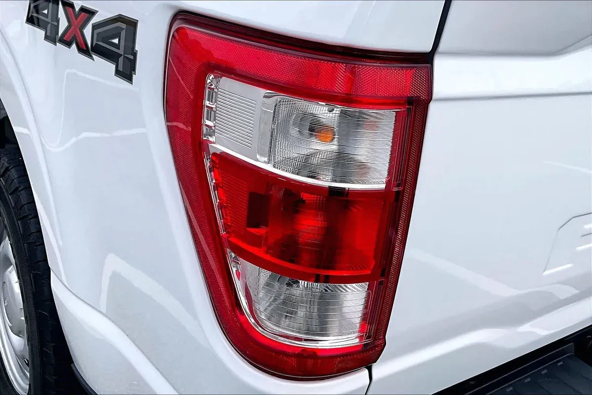 2022 Ford F-150 XL thumbnail 29