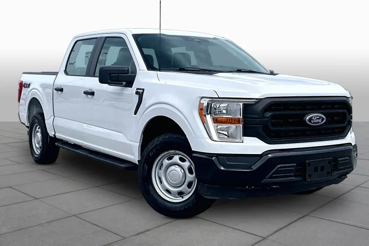 2022 Ford F-150 XL thumbnail 3
