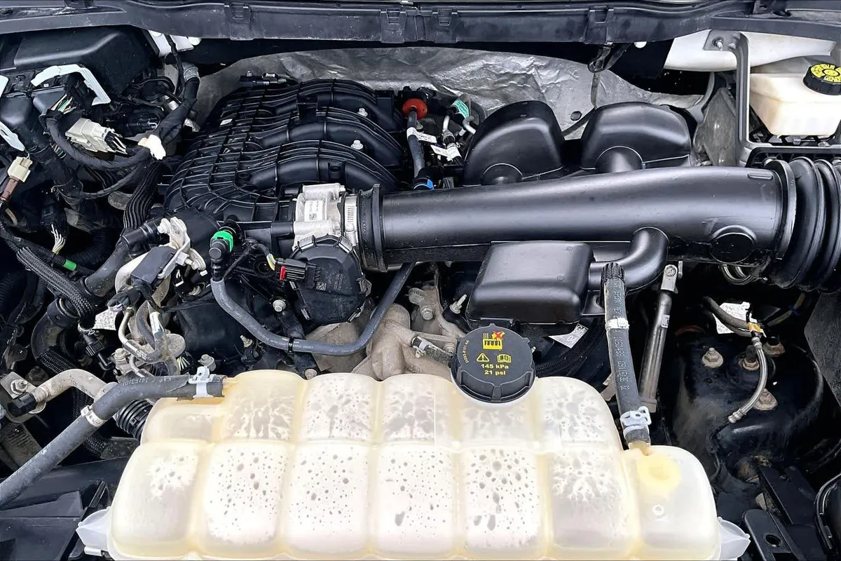 2022 Ford F-150 XL thumbnail 33