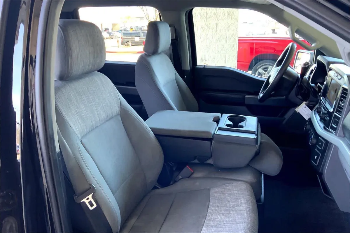 2022 Ford F-150 XLT thumbnail 17