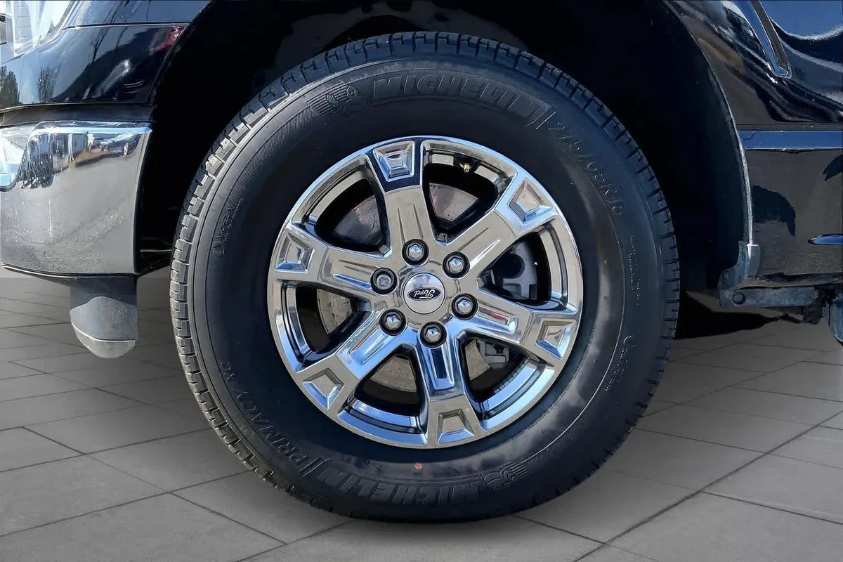 2022 Ford F-150 XLT thumbnail 21