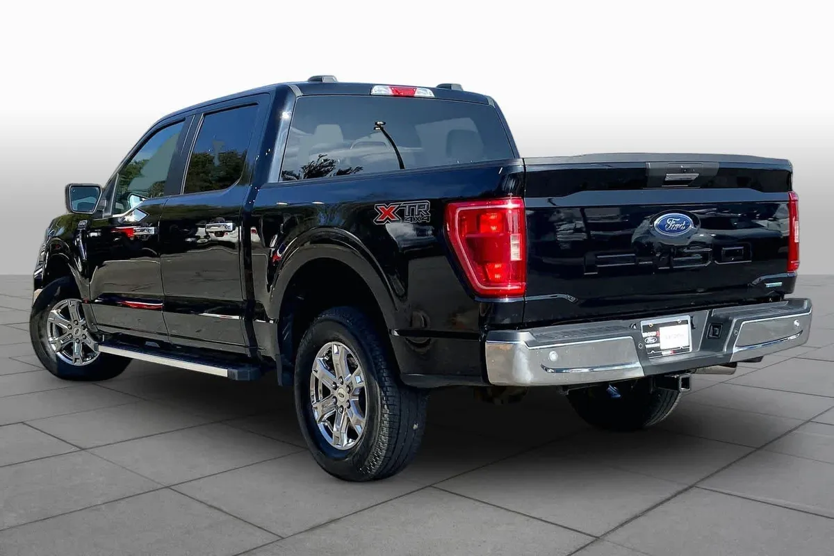 2022 Ford F-150 XLT thumbnail 26