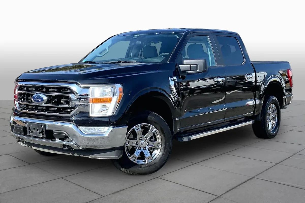 2022 Ford F-150 XLT thumbnail 3