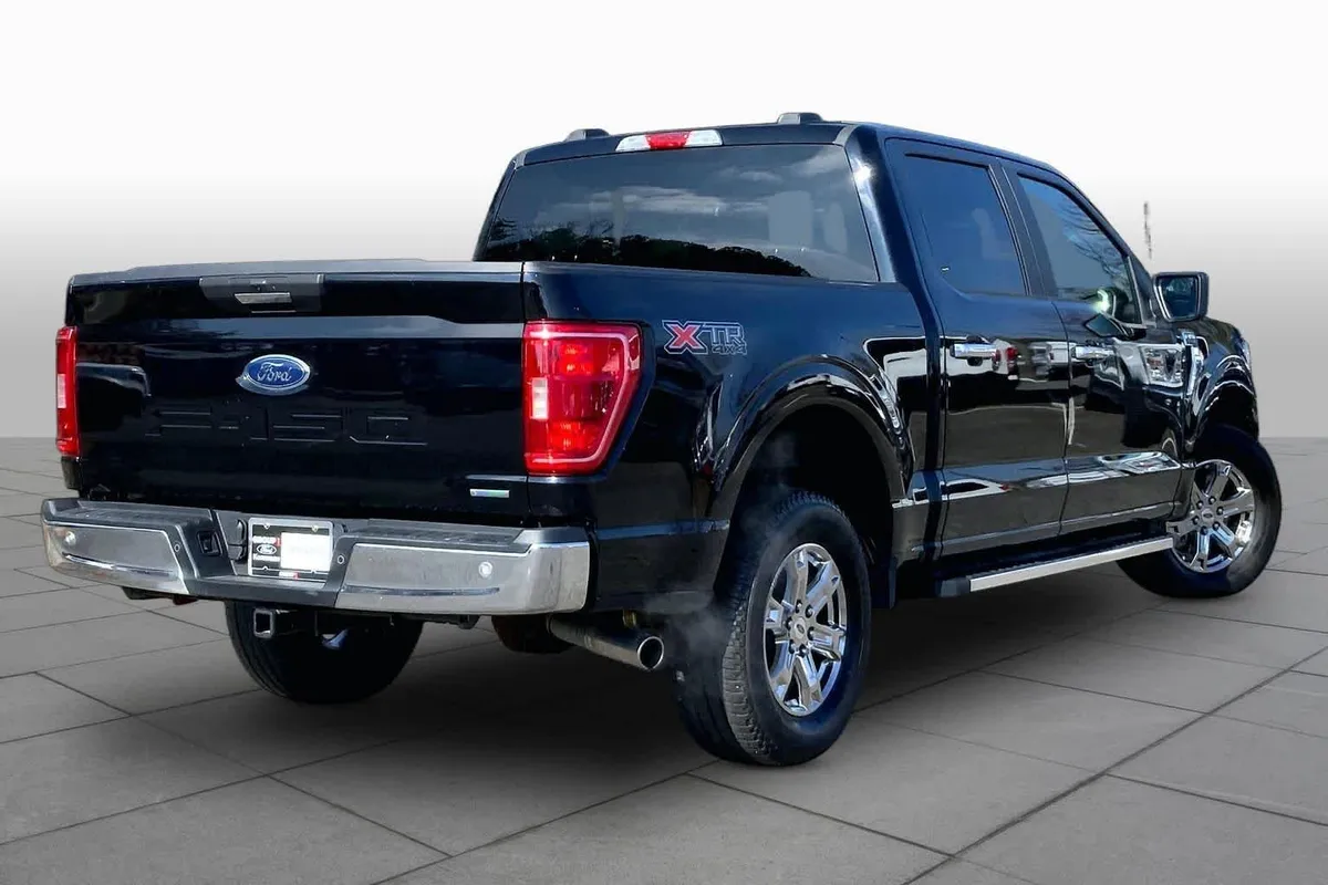 2022 Ford F-150 XLT thumbnail 30