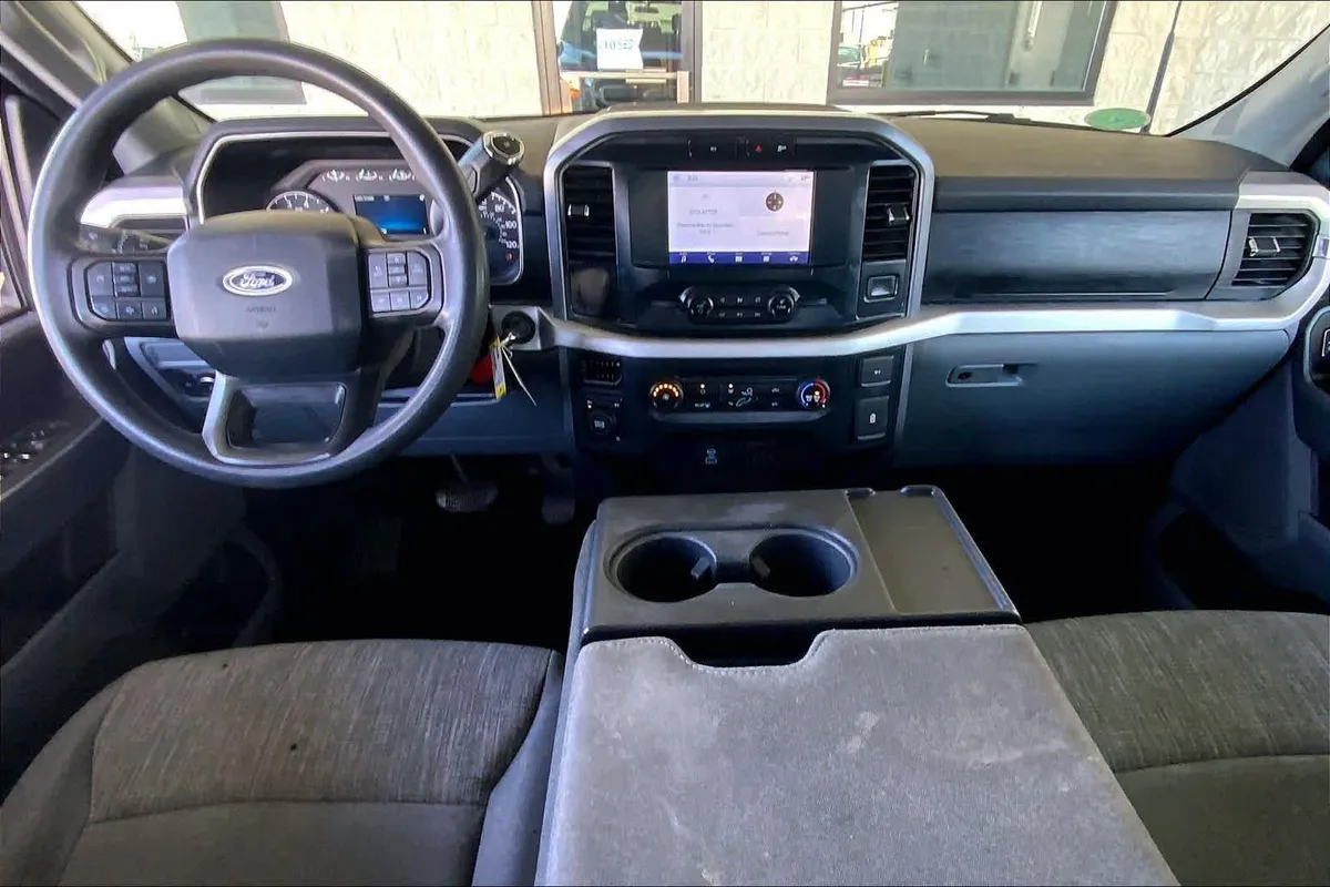 2022 Ford F-150 XLT thumbnail 32