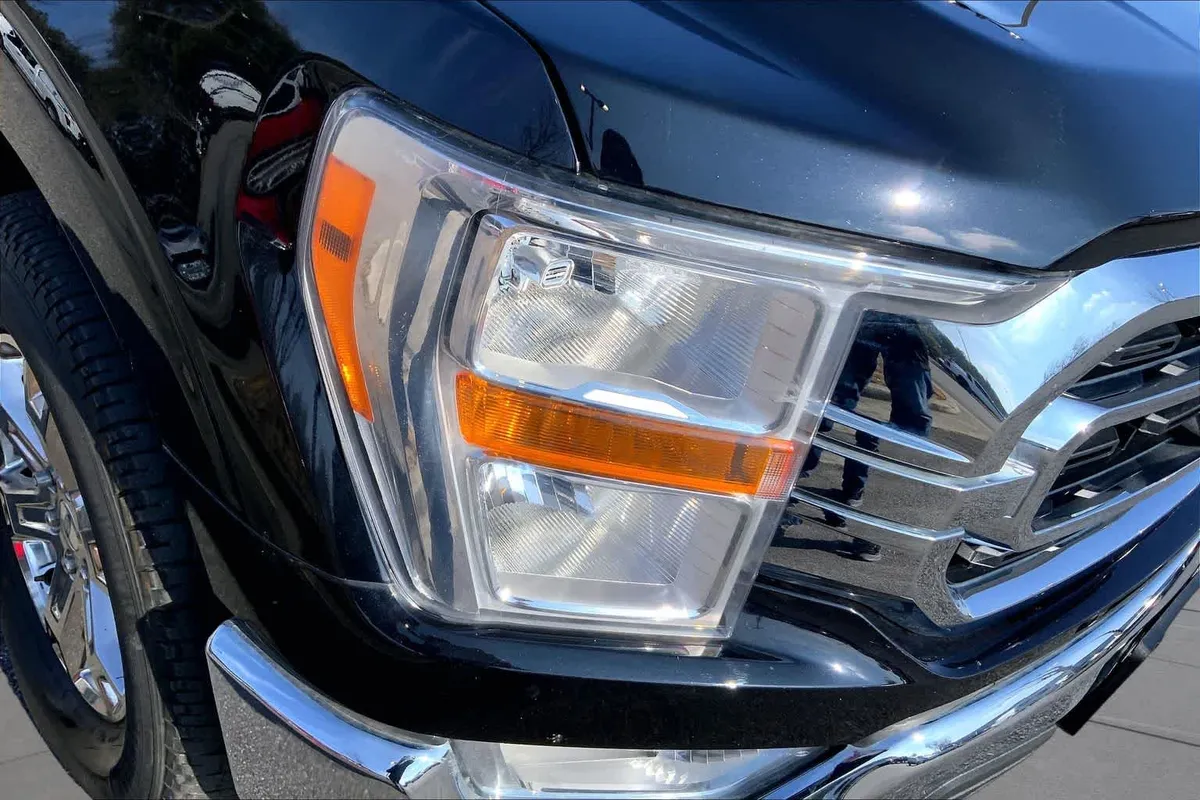 2022 Ford F-150 XLT thumbnail 34