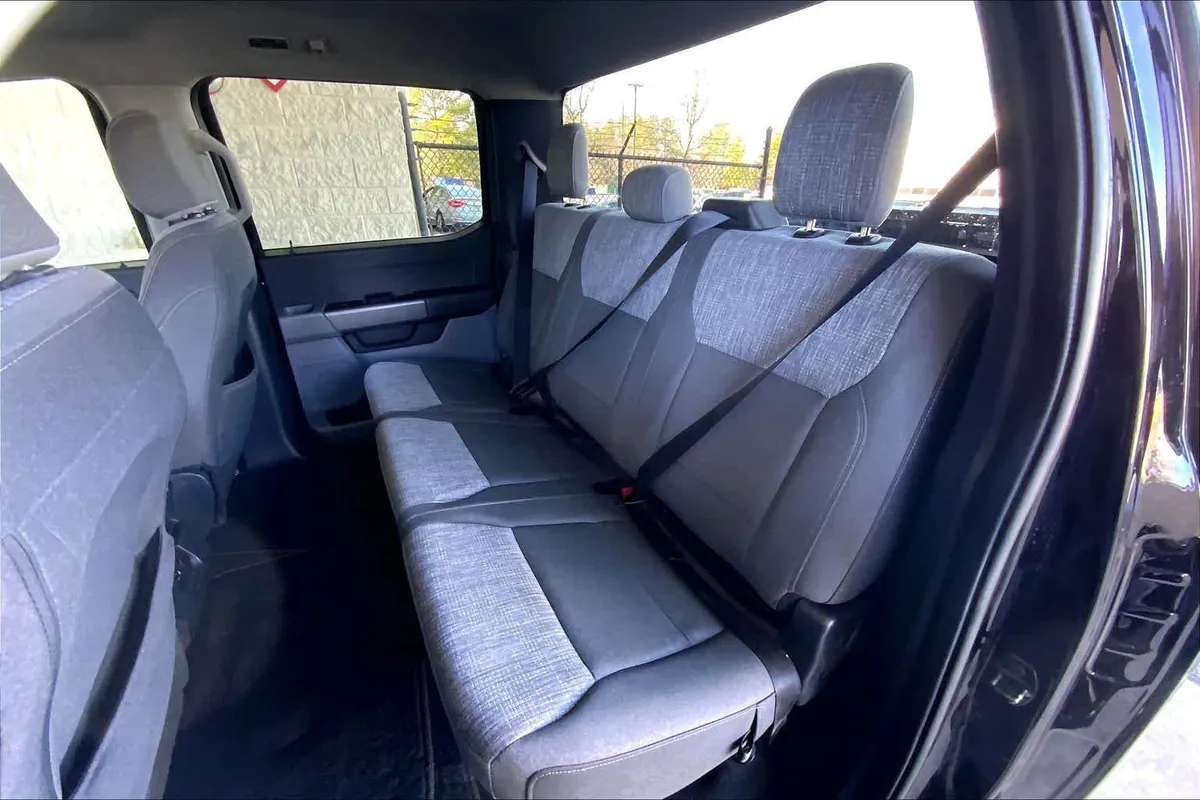 2022 Ford F-150 XLT thumbnail 41