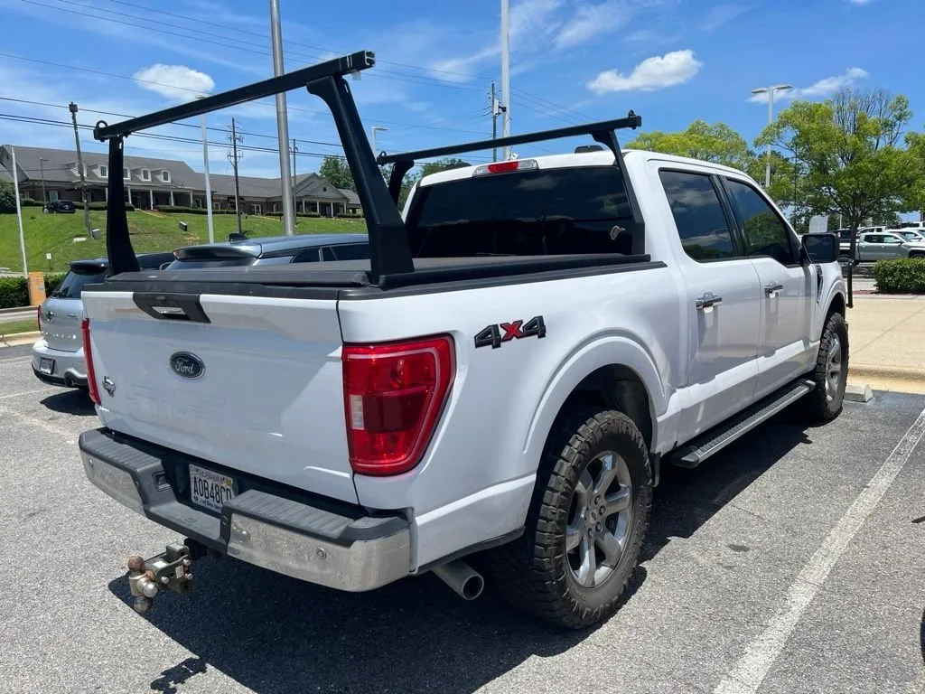 2022 Ford F-150 XLT thumbnail 3