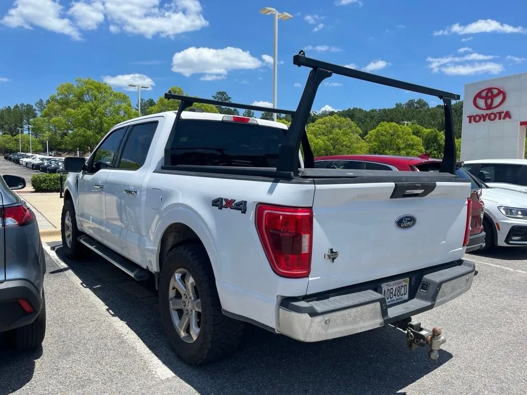 2022 Ford F-150 XLT thumbnail 4