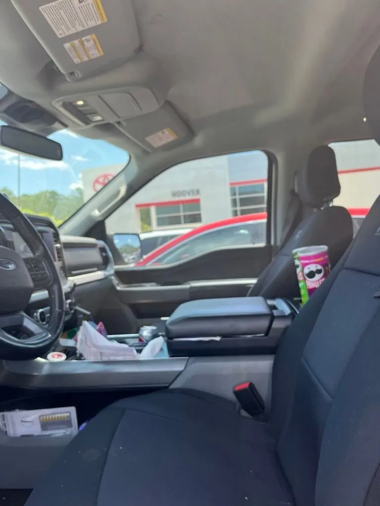 2022 Ford F-150 XLT thumbnail 5