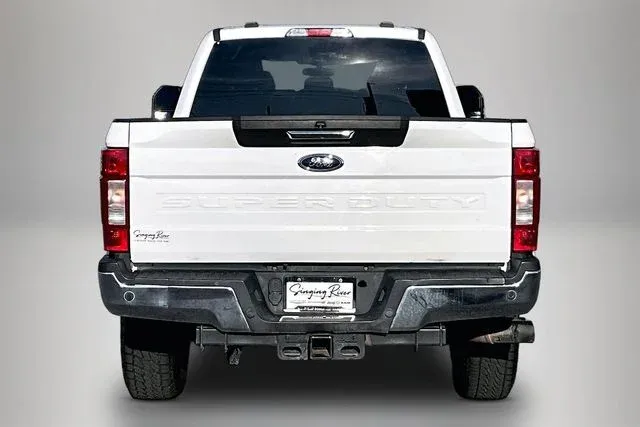 2022 Ford F-250SD XLT thumbnail 6