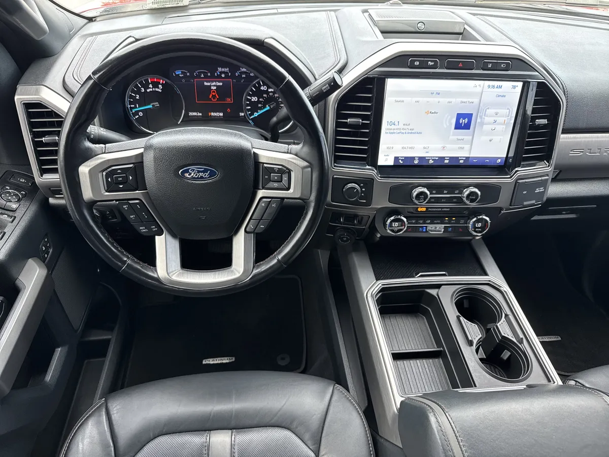 2022 Ford Super Duty F-450 DRW Platinum thumbnail 13