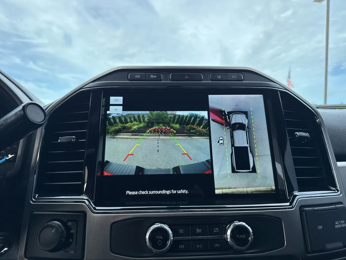 2022 Ford Super Duty F-450 DRW Platinum thumbnail 20