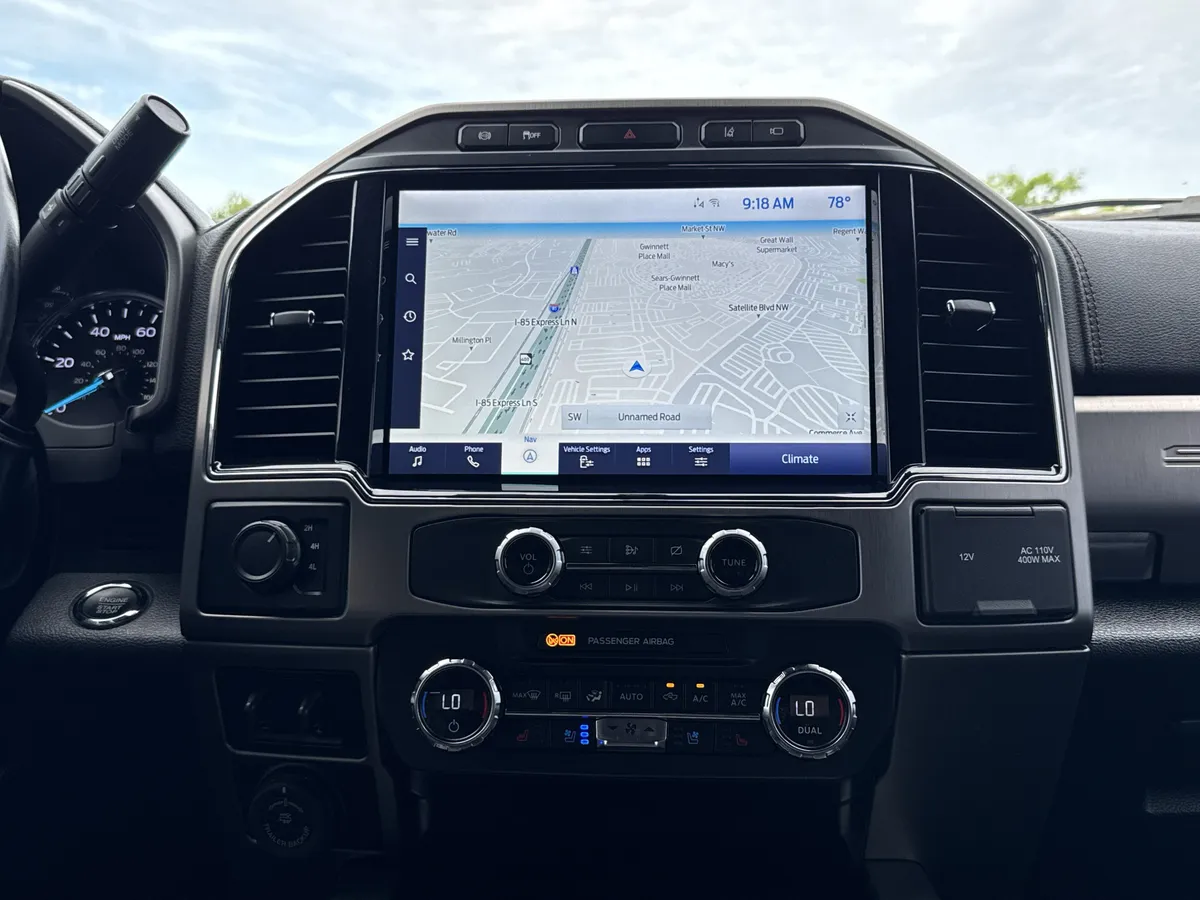 2022 Ford Super Duty F-450 DRW Platinum thumbnail 24