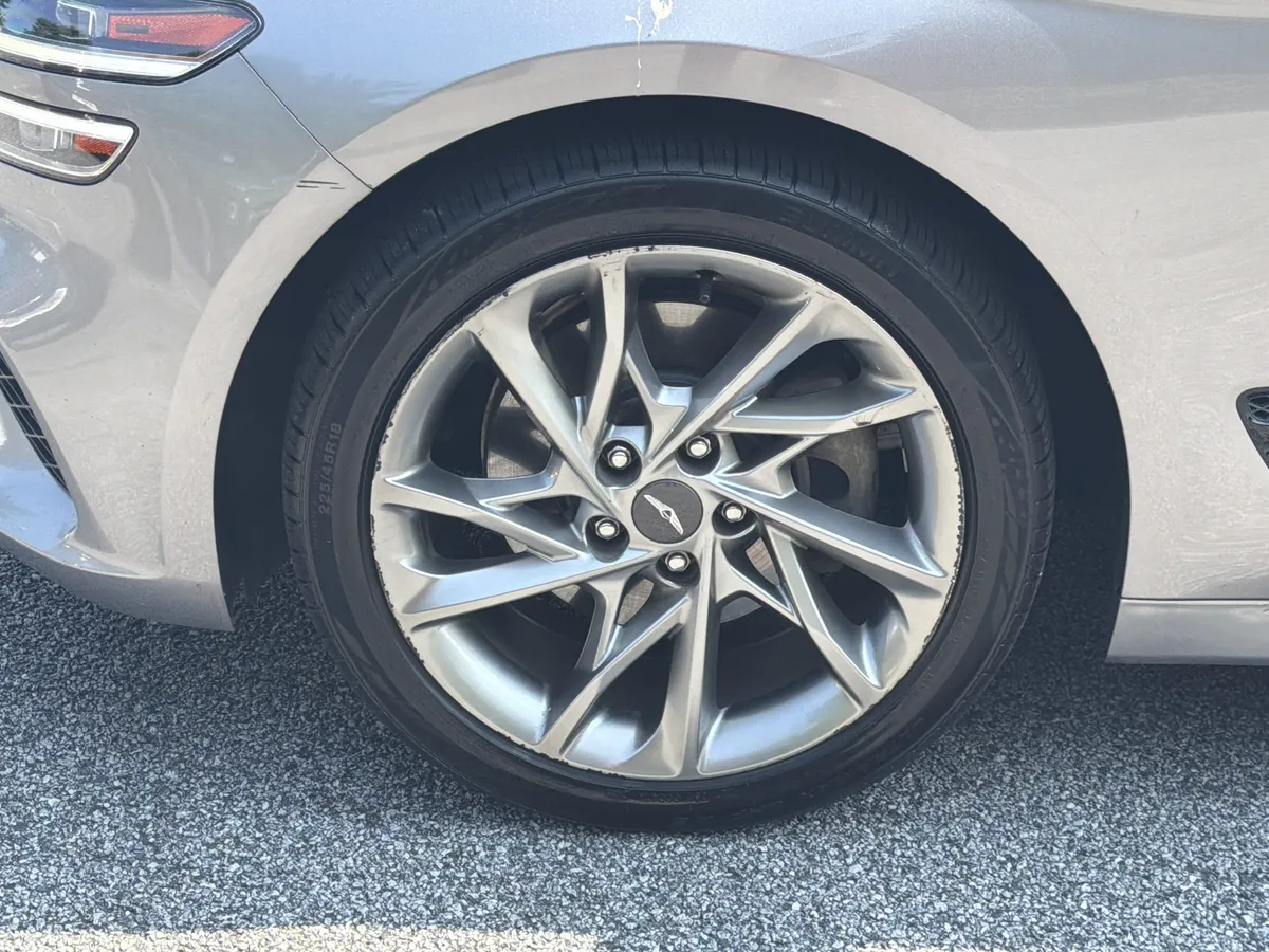 2022 Genesis G70 2.0T thumbnail 33