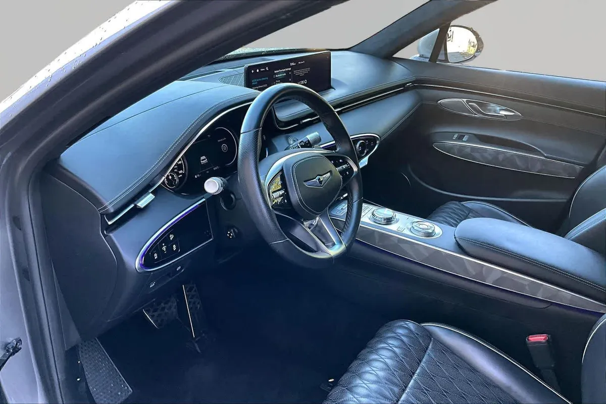 2022 Genesis GV70 3.5T Sport thumbnail 18