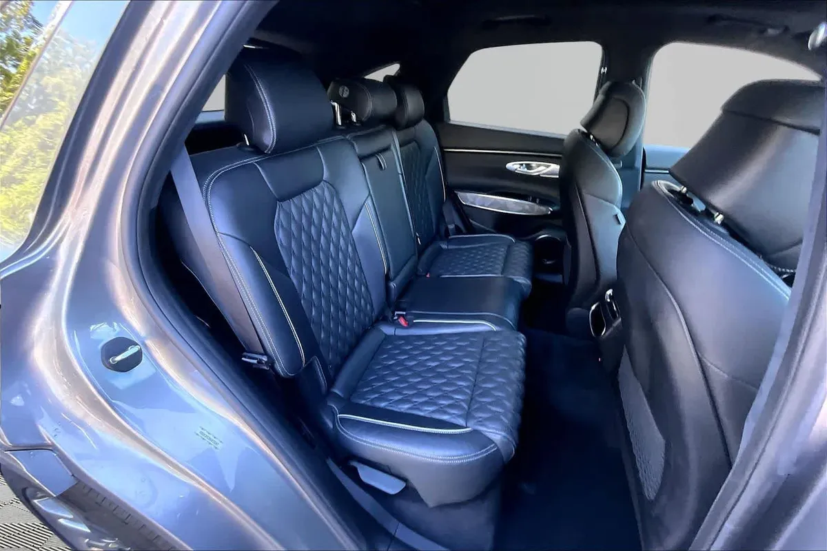 2022 Genesis GV70 3.5T Sport thumbnail 20