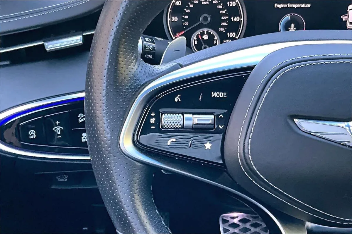 2022 Genesis GV70 3.5T Sport thumbnail 24