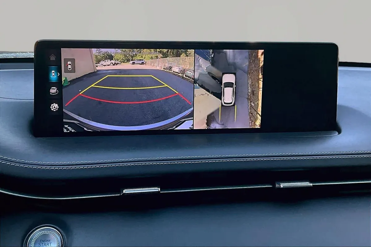2022 Genesis GV70 3.5T Sport thumbnail 27