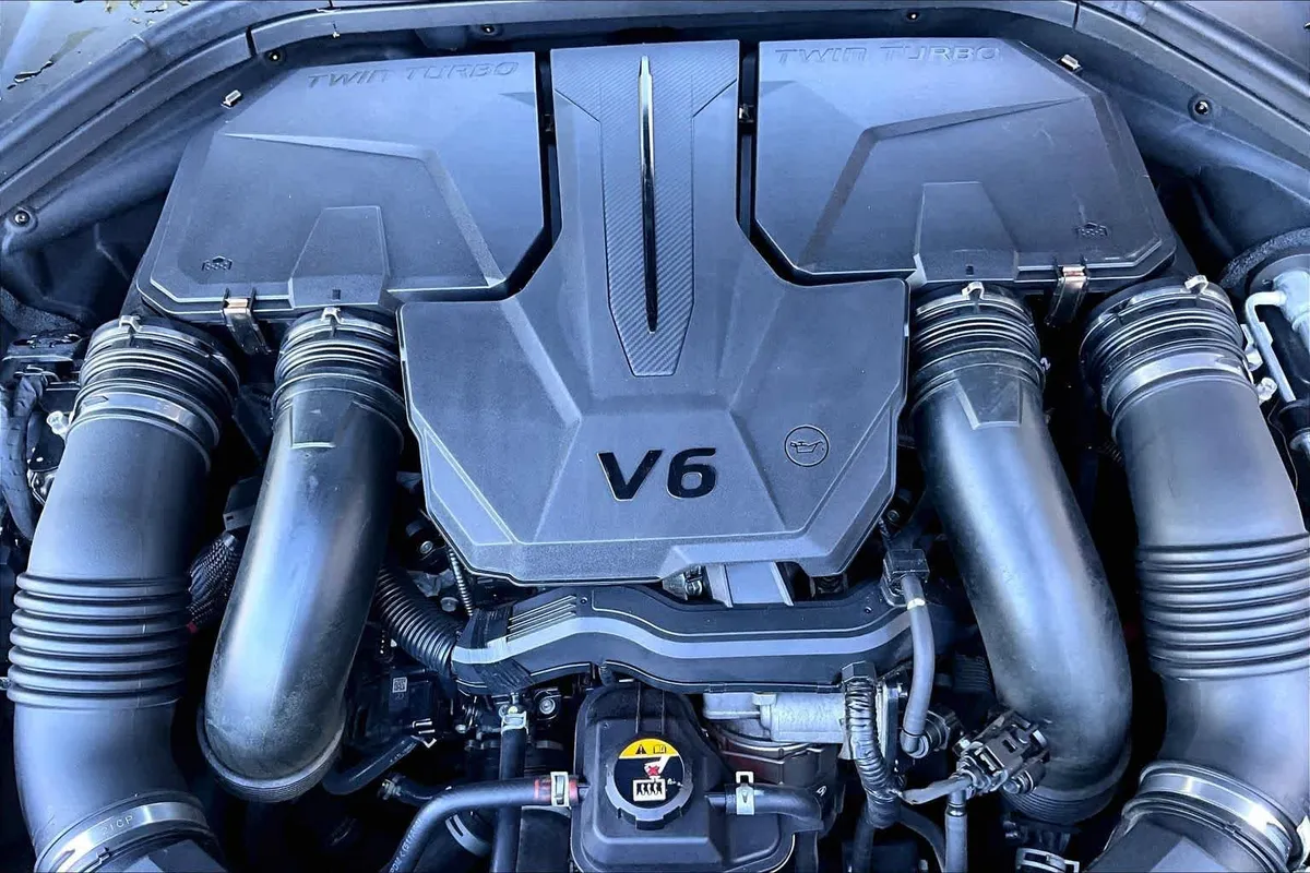 2022 Genesis GV70 3.5T Sport thumbnail 33