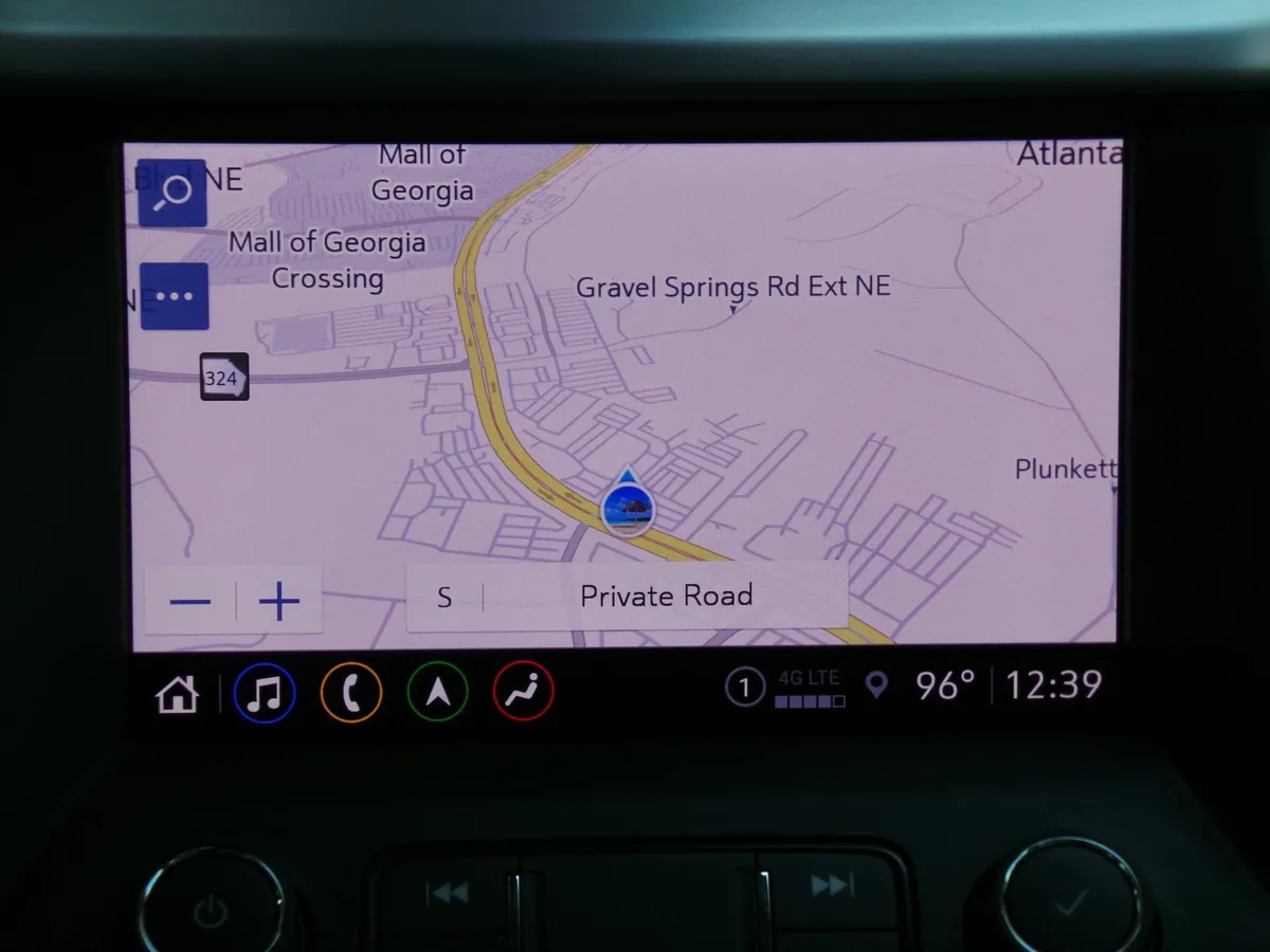 2022 GMC Acadia SLT thumbnail 11