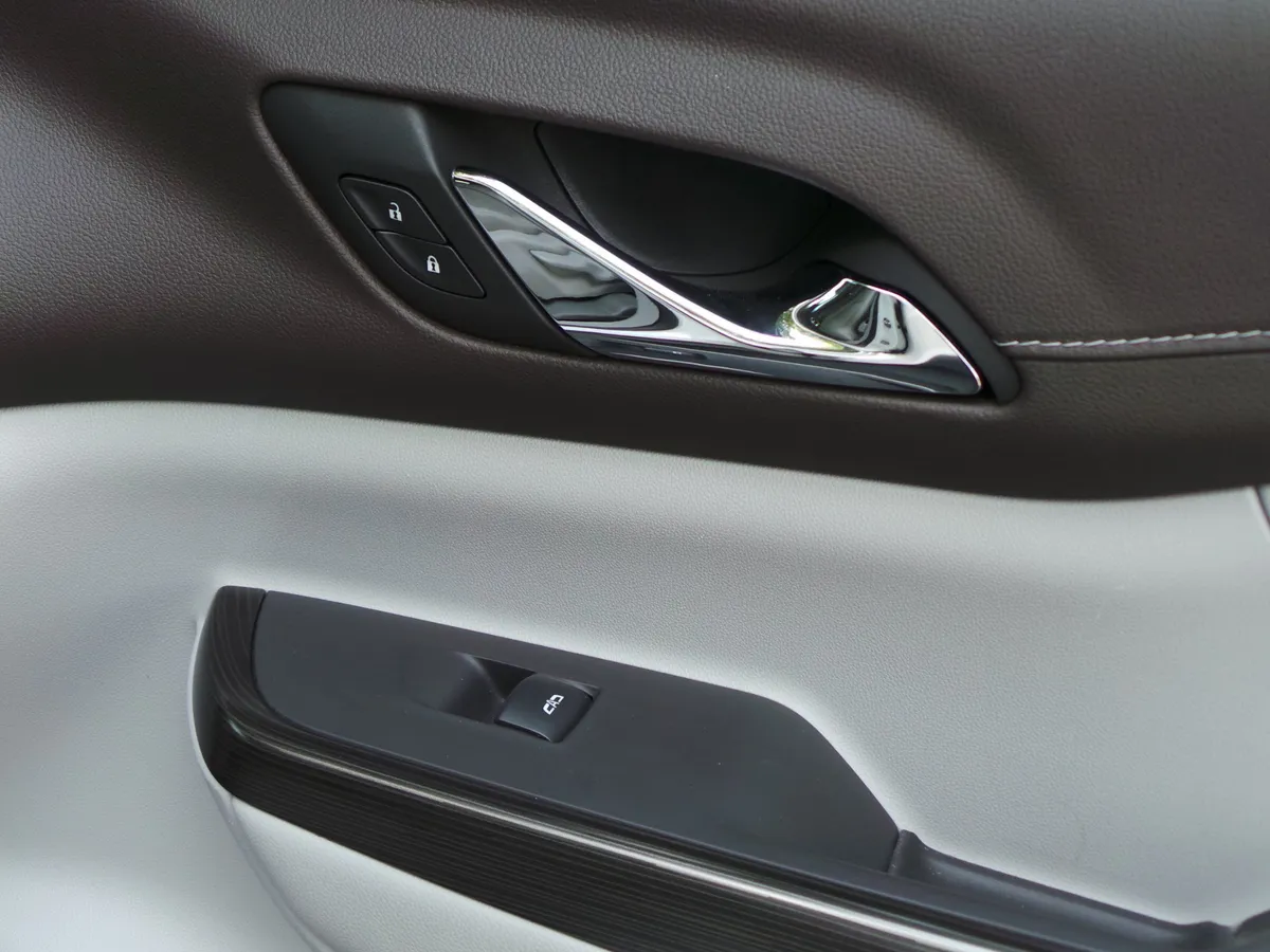 2022 GMC Acadia SLT thumbnail 41