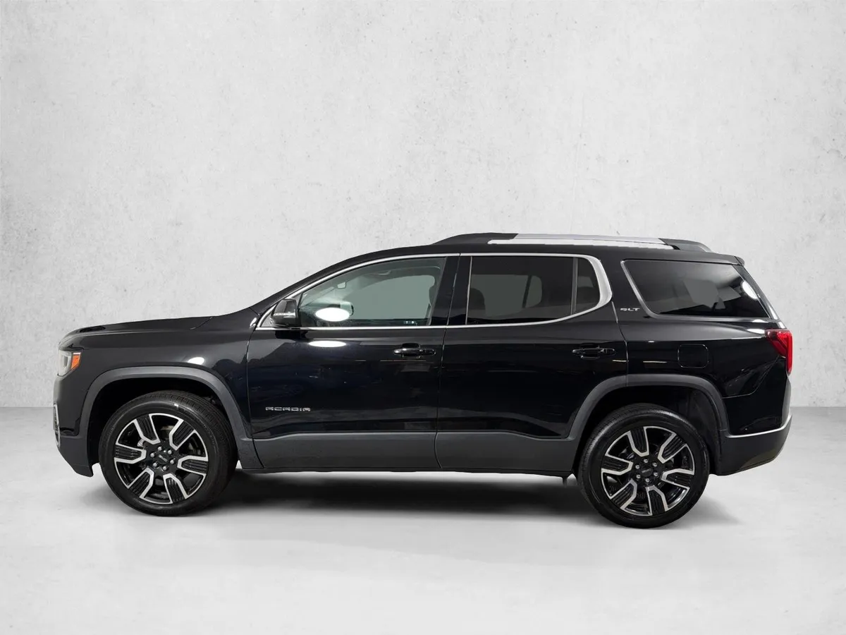 2022 GMC Acadia SLT thumbnail 8
