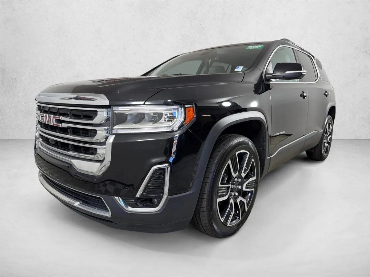 2022 GMC Acadia SLT thumbnail 9