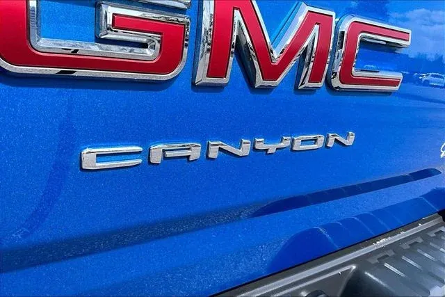 2022 GMC Canyon Elevation thumbnail 25