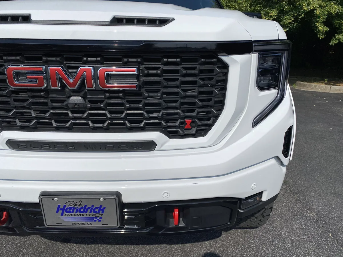 2022 GMC Sierra 1500 AT4 thumbnail 14