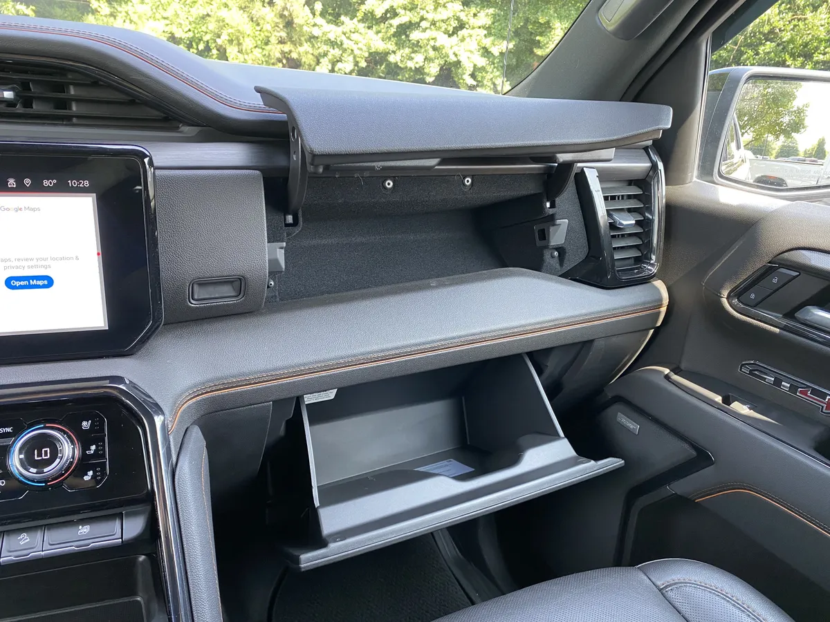 2022 GMC Sierra 1500 AT4 thumbnail 32