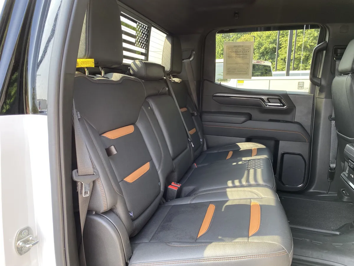 2022 GMC Sierra 1500 AT4 thumbnail 37