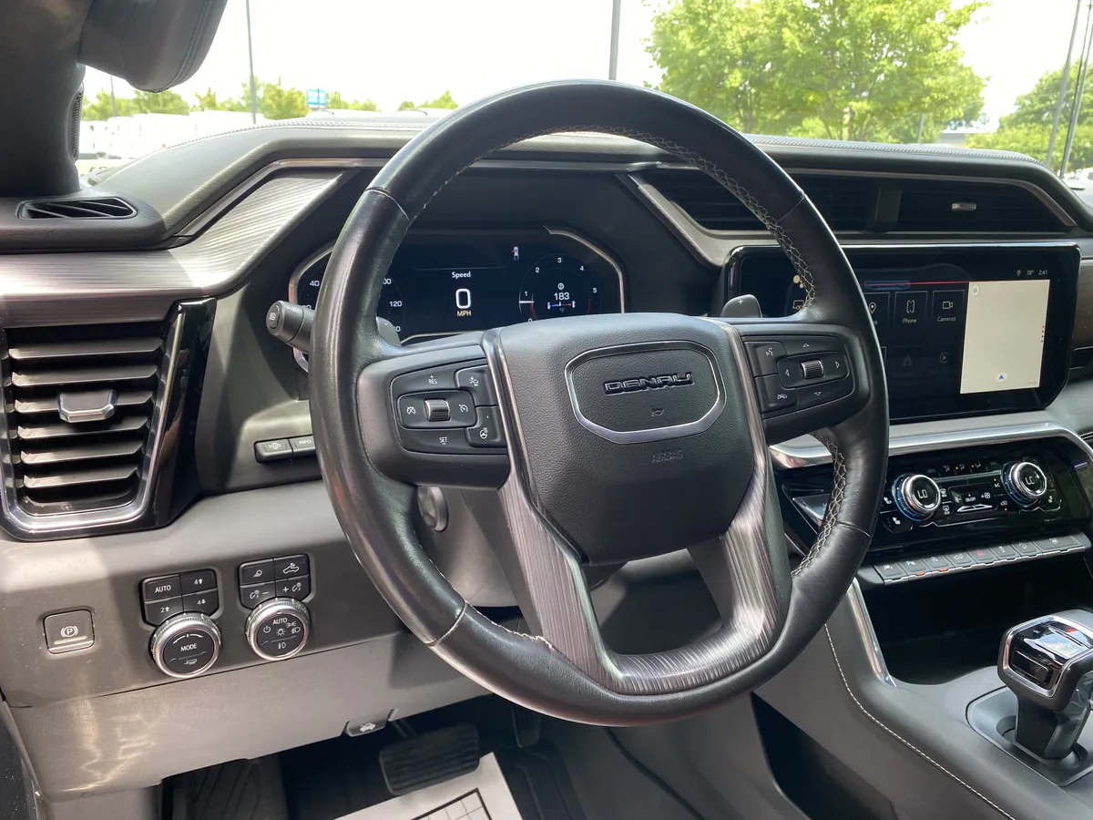 2022 GMC Sierra 1500 Denali Ultimate thumbnail 17