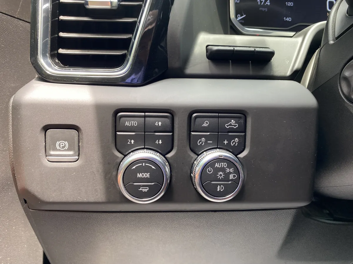 2022 GMC Sierra 1500 Denali Ultimate thumbnail 18