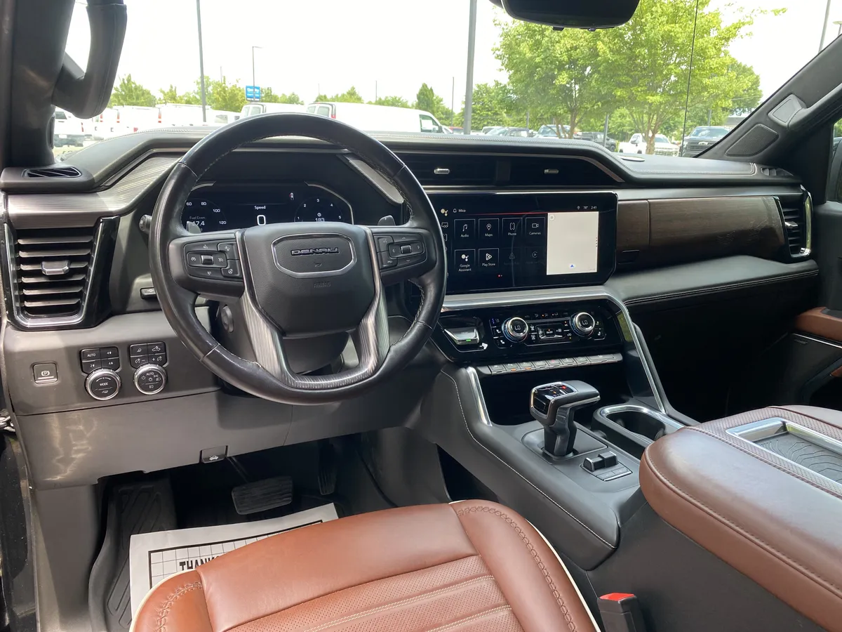 2022 GMC Sierra 1500 Denali Ultimate thumbnail 37