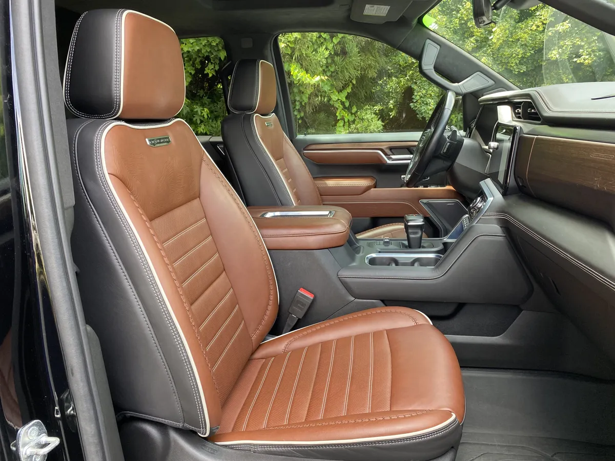 2022 GMC Sierra 1500 Denali Ultimate thumbnail 38