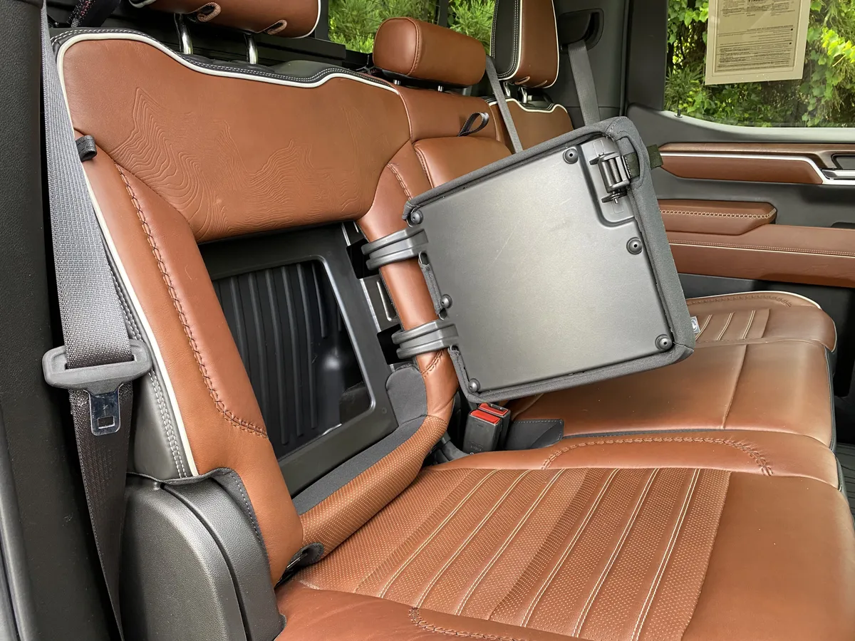 2022 GMC Sierra 1500 Denali Ultimate thumbnail 40