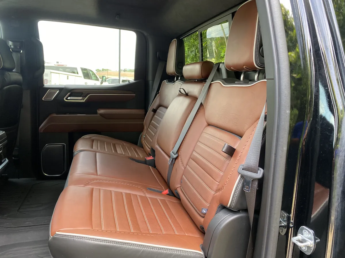 2022 GMC Sierra 1500 Denali Ultimate thumbnail 41